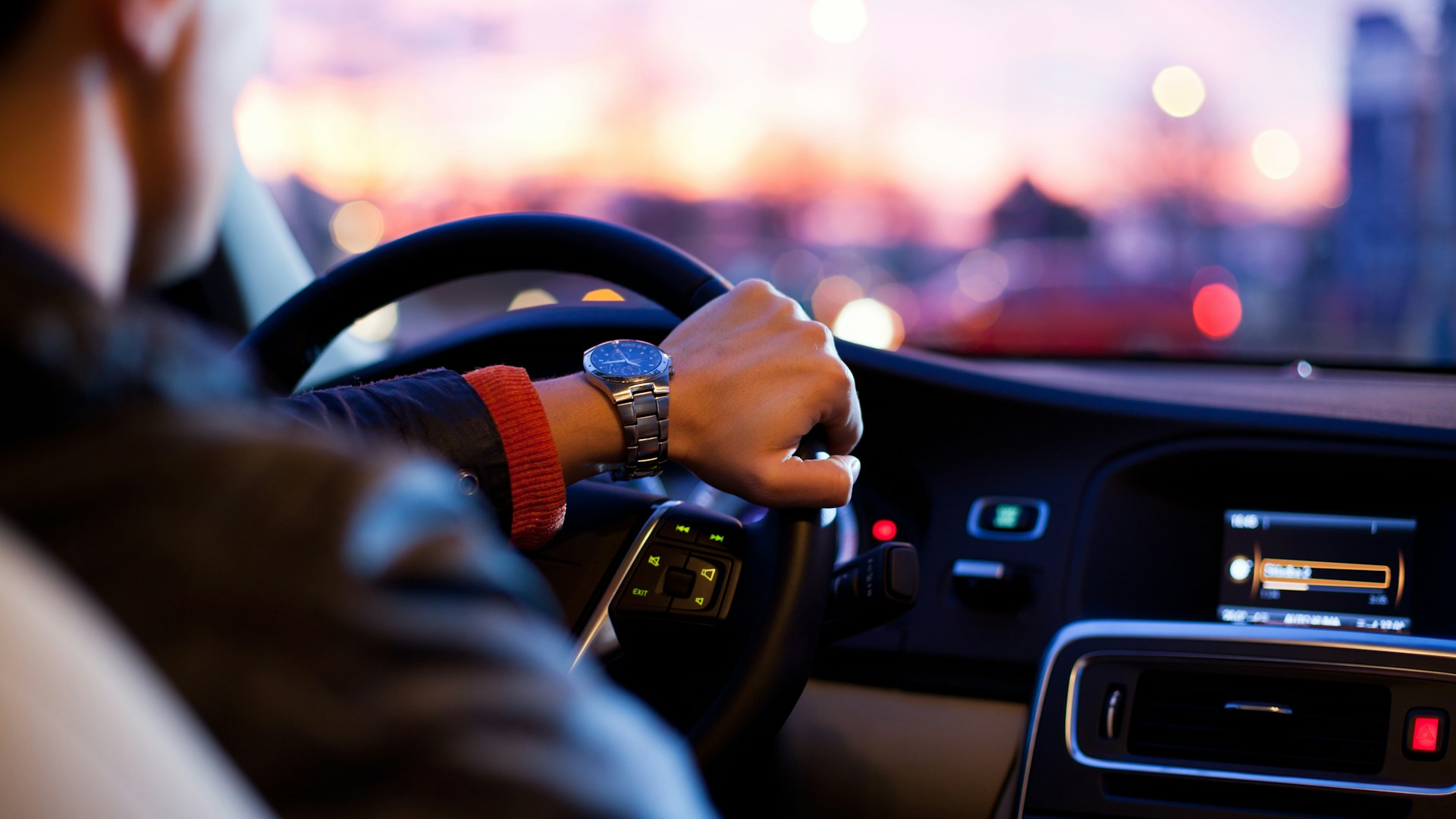 Left Your Tech in the Glovebox? How to Recover Lost Items from the SeaTac CONRAC Facility