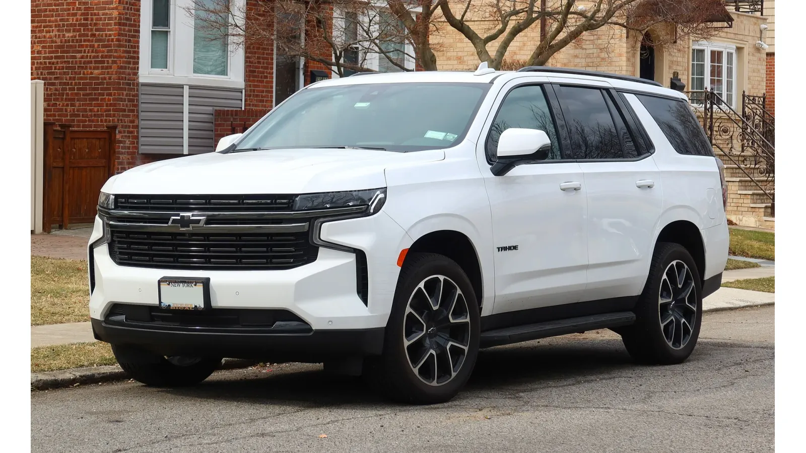 Chevrolet Tahoe front three-quarter view --- SeaTac CONRAC rental model gallery